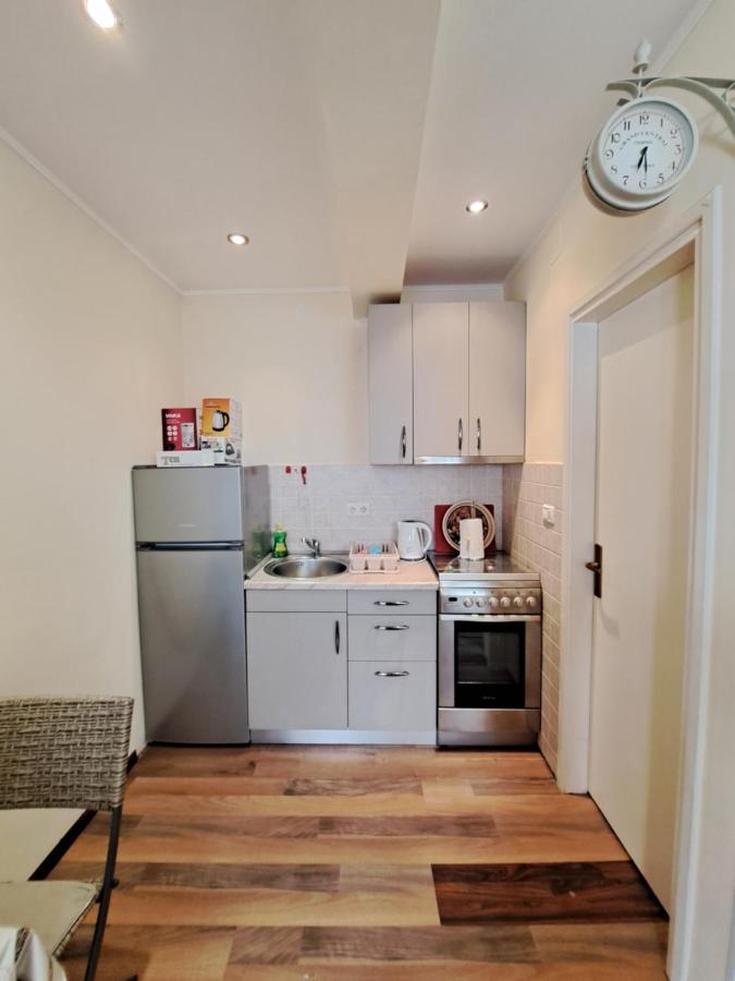 Meressa Nina&Leo Studio Apartments Novigrad Istria Eksteriør billede