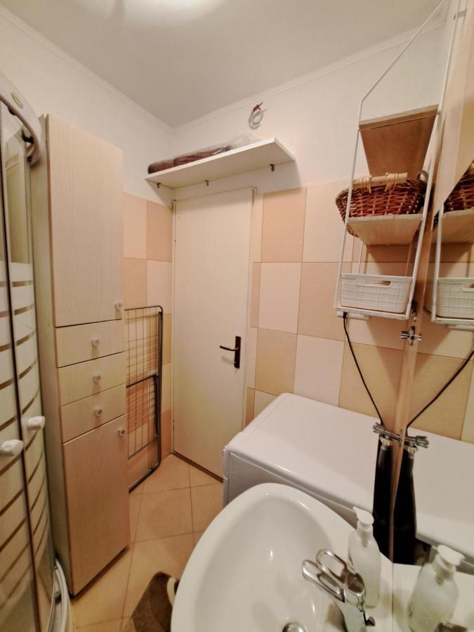 Meressa Nina&Leo Studio Apartments Novigrad Istria Eksteriør billede
