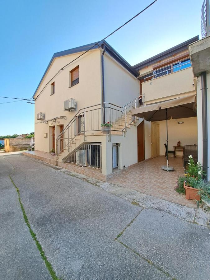 Meressa Nina&Leo Studio Apartments Novigrad Istria Eksteriør billede