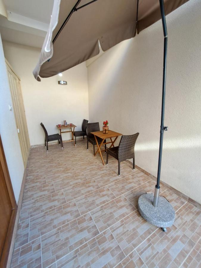 Meressa Nina&Leo Studio Apartments Novigrad Istria Eksteriør billede